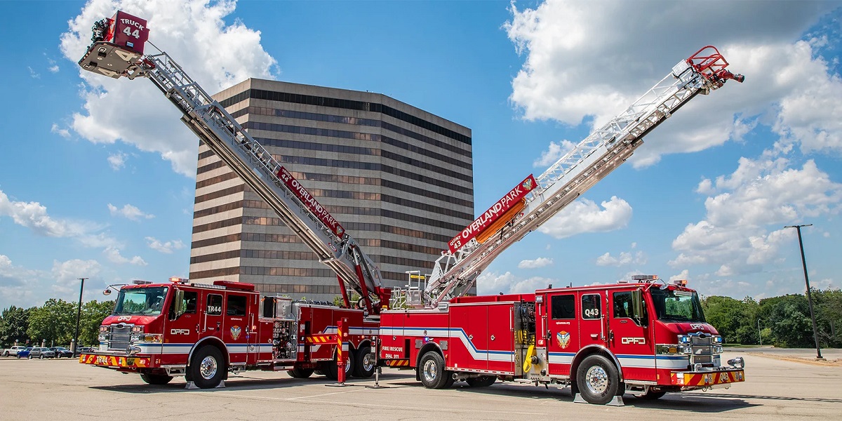   aerial fire trucks  